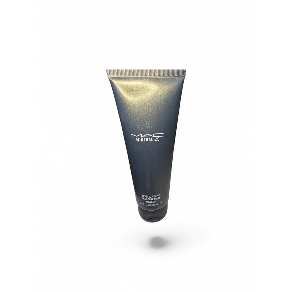 MAC Mineralize Reset & Revive Charcoal Mask